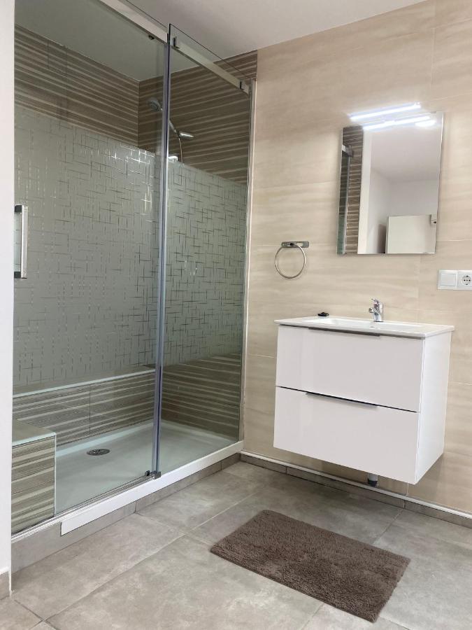 Centre Apartment Near Plaza De Toros Alicante Bagian luar foto
