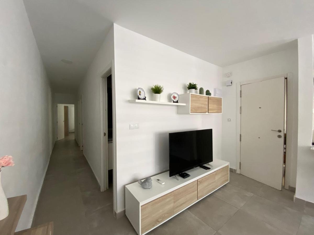 Centre Apartment Near Plaza De Toros Alicante Bagian luar foto