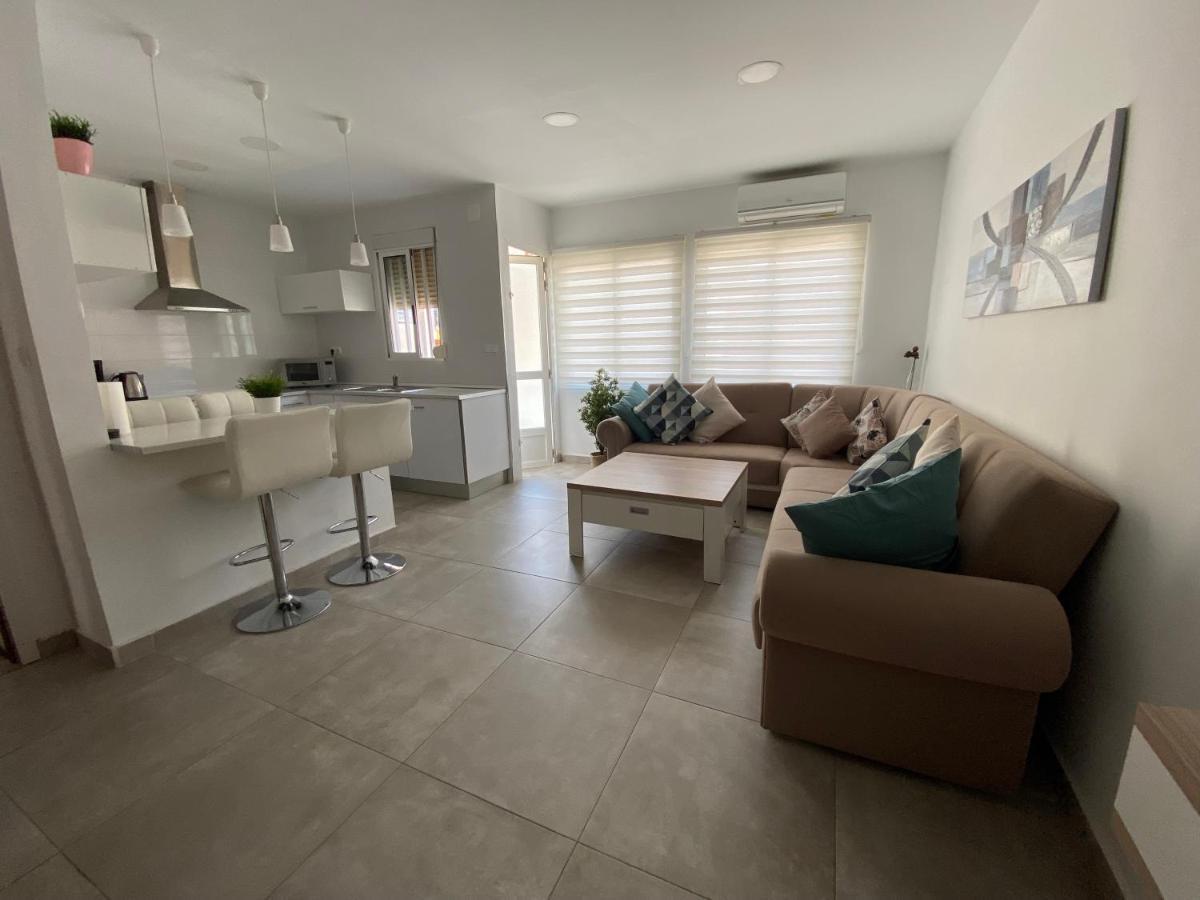 Centre Apartment Near Plaza De Toros Alicante Bagian luar foto