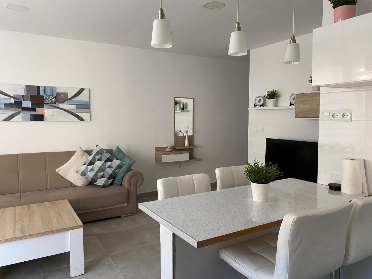 Centre Apartment Near Plaza De Toros Alicante Bagian luar foto