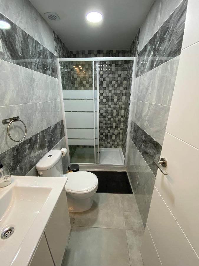Centre Apartment Near Plaza De Toros Alicante Bagian luar foto