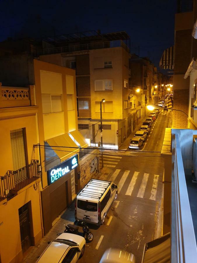 Centre Apartment Near Plaza De Toros Alicante Bagian luar foto